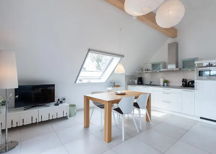 Am Horizont No 2 Fuer 2-4 Pers, 2 Schlafz, Babybett, Suedbalkon, Kostenloser Parkplatz 400 Meter Zum Daire